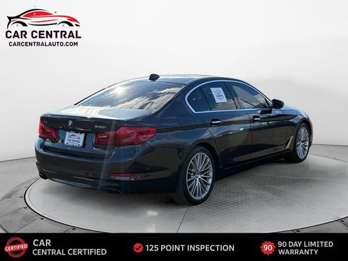 Used 2017 BMW 540i xDrive image 5
