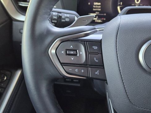 Used 2025 Lexus GX 550 image 30