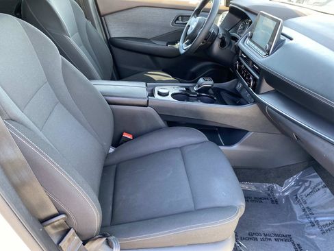 Used 2023 Nissan Rogue S AWD/4WD image 22