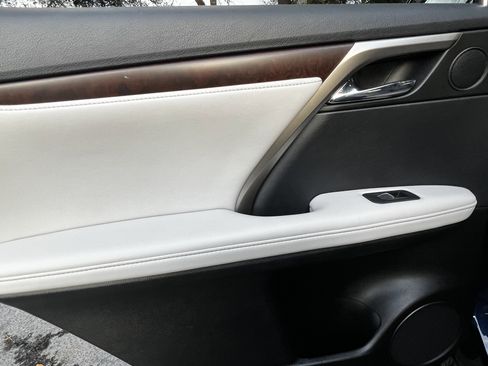 Certified 2020 Lexus RX 350 FWD w/ Premium Package image 30