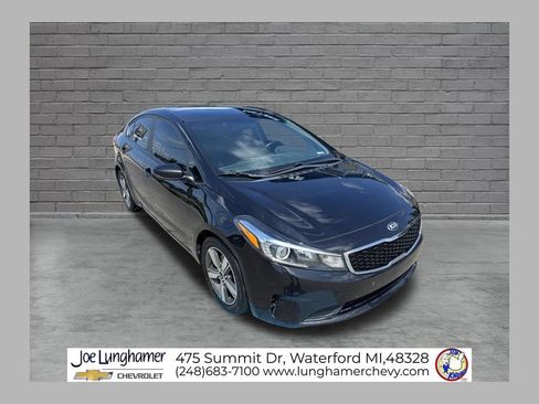 Used 2018 Kia Forte S FWD image 1