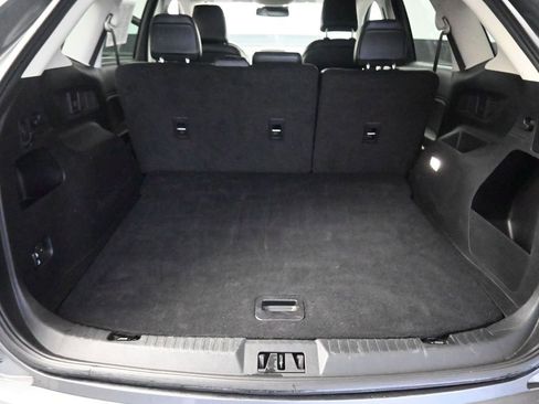 Used 2024 Ford Edge SEL image 19