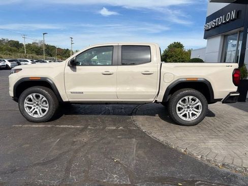 New 2026 GMC Canyon Elevation w/ Convenience Package image 5