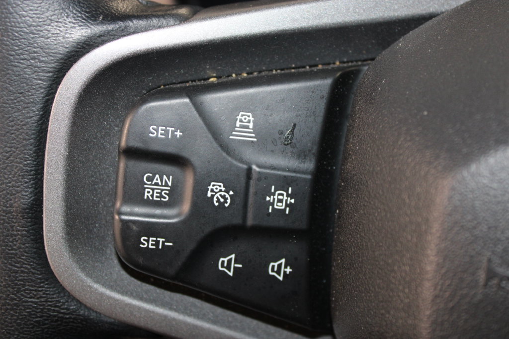 Used 2022 Ford Bronco Outer Banks AWD/4WD image 13