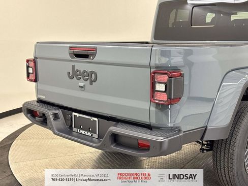 New 2026 Jeep Gladiator Sport image 10