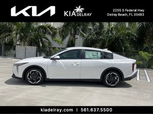 New 2026 Kia K4 EX FWD image 5