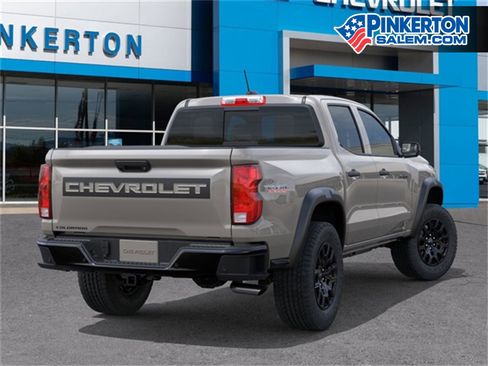 New 2026 Chevrolet Colorado Trail Boss w/ LPO, Tailgate Decal Package image 5