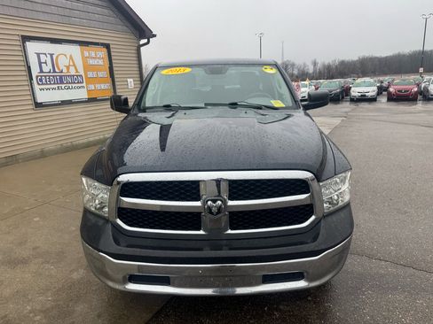 Used 2013 RAM 1500 ST w/ SXT Appearance Group image 2
