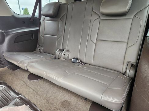 Used 2017 GMC Yukon XL Denali w/ Open Road Package image 32