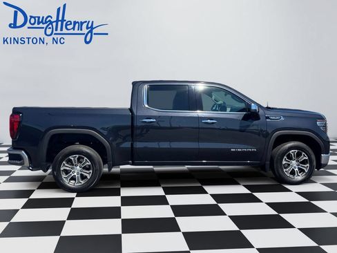 Used 2025 GMC Sierra 1500 SLT RWD image 6