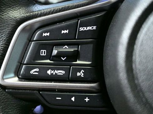 Used 2024 Subaru Ascent Premium w/ Convenience Package image 38