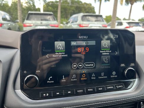 Used 2023 Nissan Rogue SL w/ SL Premium Package AWD/4WD image 23