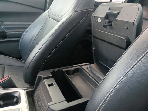 Used 2022 Ford Explorer ST w/ ST Street Pack image 31