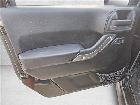 Used 2015 Jeep Wrangler Sport image 11