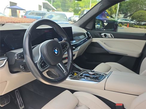 Certified 2024 BMW X7 M60i w/ Executive Package AWD/4WD image 16