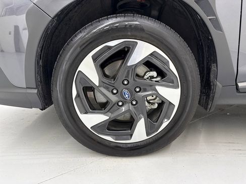 Certified 2025 Subaru Crosstrek 2.5i Limited image 9