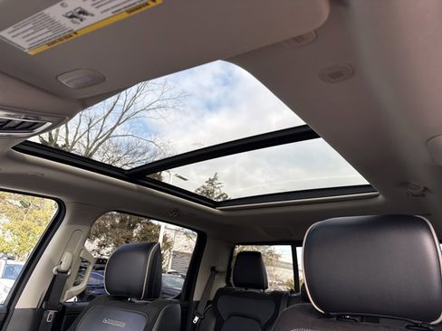 Used 2022 RAM 1500 Laramie image 22