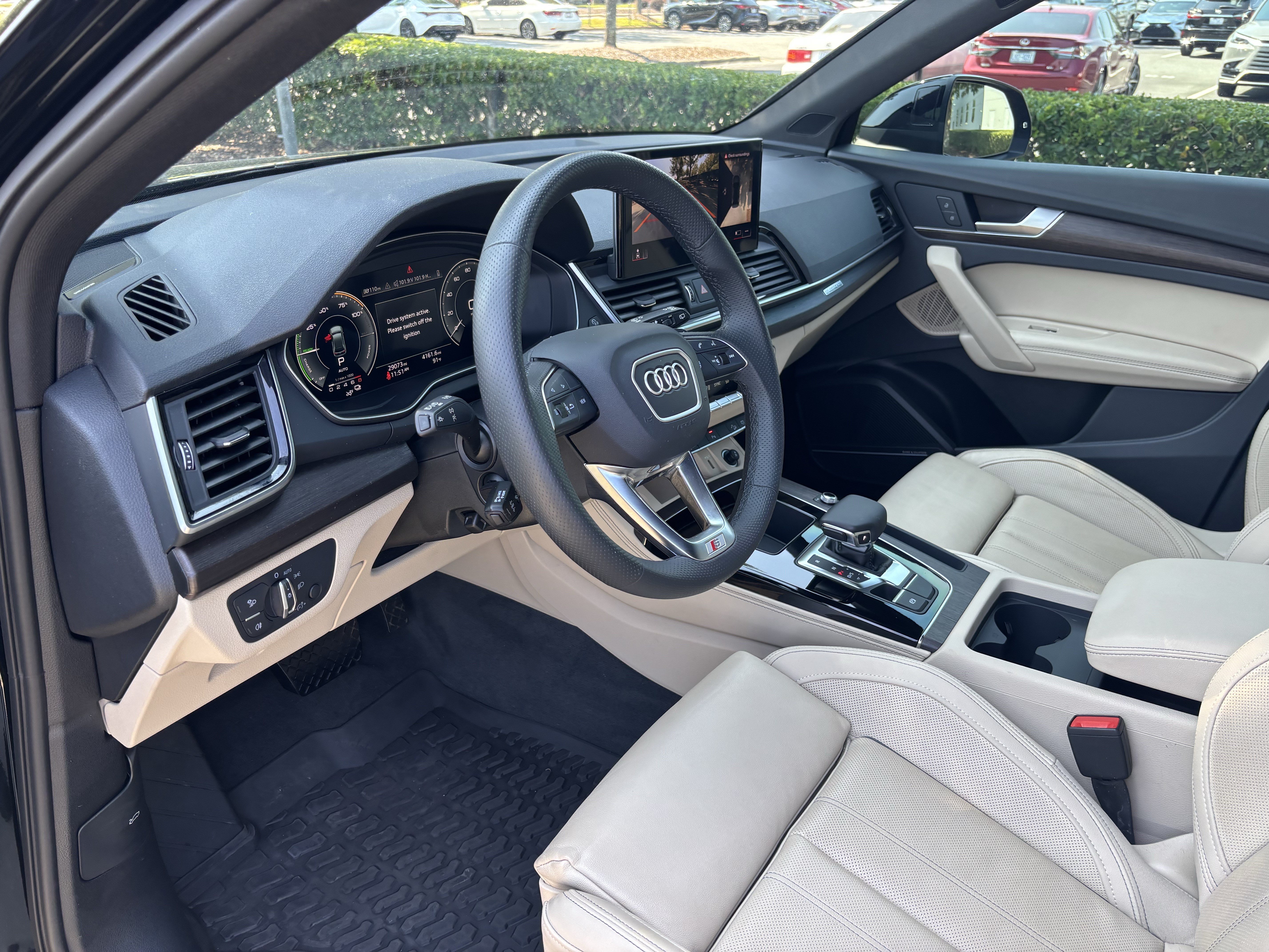 Certified 2024 Audi Q5 e Premium Plus w/ Premium Plus Package AWD/4WD image 17