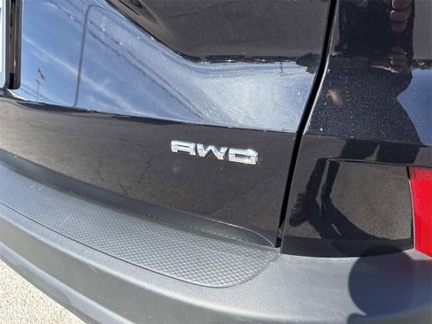 Used 2025 Ford Escape ST-Line image 5