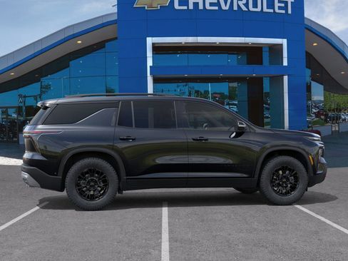New 2026 Chevrolet Traverse Z71 w/ Driver Confidence Package AWD/4WD image 35