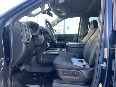 Used 2019 Chevrolet Silverado 1500 RST image 14