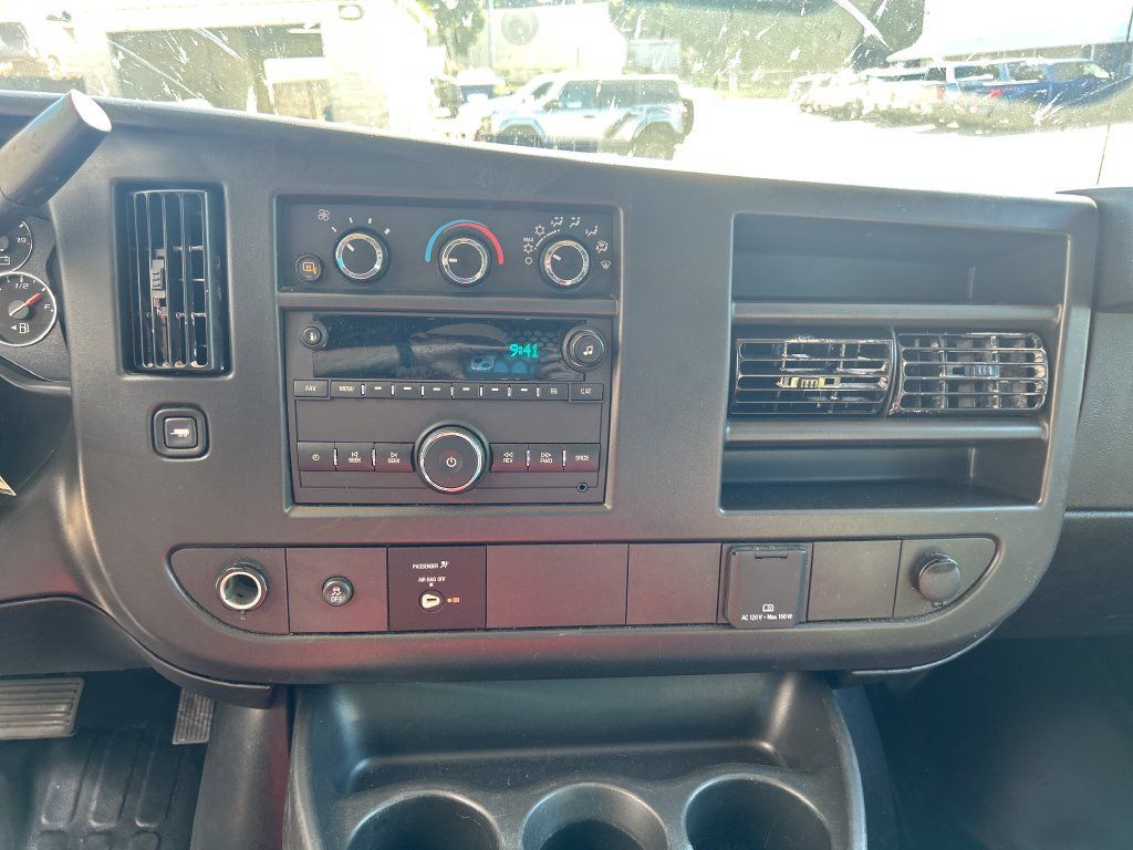 Used 2025 GMC Savana 2500 w/ Driver Convenience Package RWD image 17