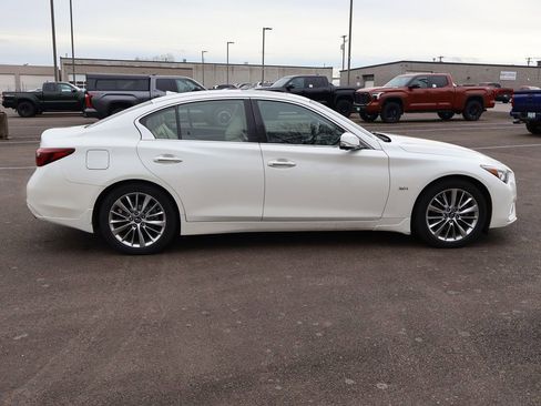 Used 2018 INFINITI Q50 Luxe w/ Sensory Package (Luxe) image 7