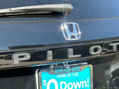 Used 2024 Honda Pilot Touring image 27