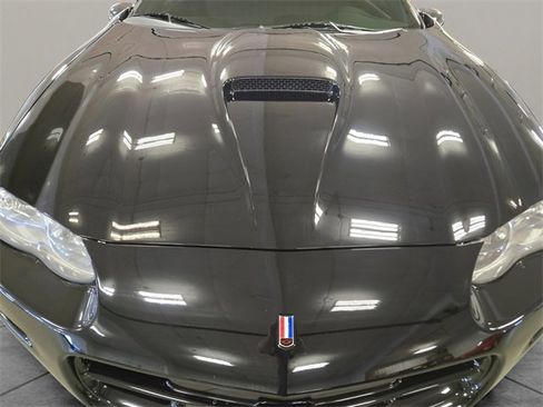 Used 2002 Chevrolet Camaro Z28 w/ SS Performance/Appearance Pkg image 9