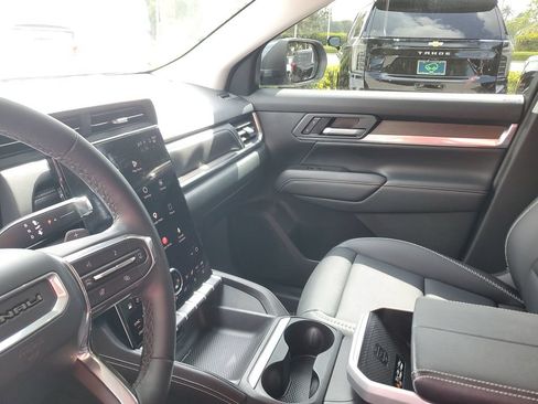 Certified 2026 GMC Terrain Denali AWD/4WD image 23