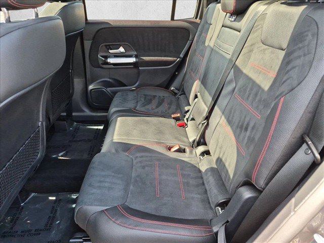 Used 2021 Mercedes-Benz GLB 250 4MATIC image 21