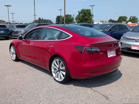 Used 2018 Tesla Model 3 Performance AWD/4WD image 5
