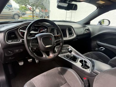 Used 2022 Dodge Challenger R/T Scat Pack w/ Plus Package RWD image 27