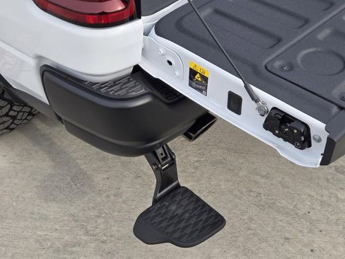 New 2026 RAM 1500 Rebel image 5