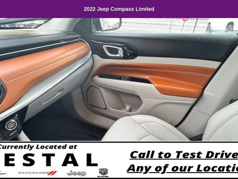 Used 2022 Jeep Compass Limited image 31