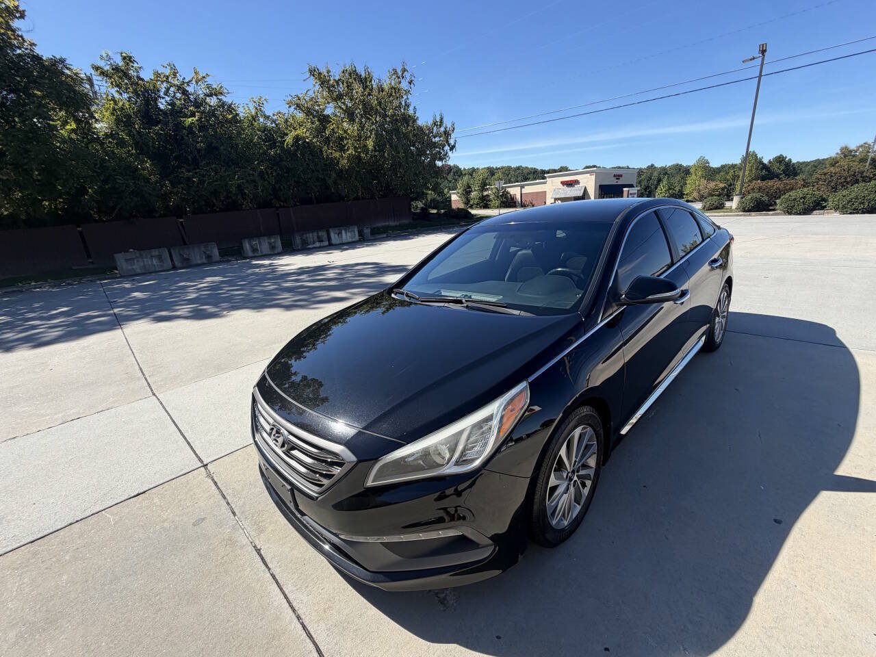 Used 2015 Hyundai Sonata Sport w/ Option Group 04 FWD image 27