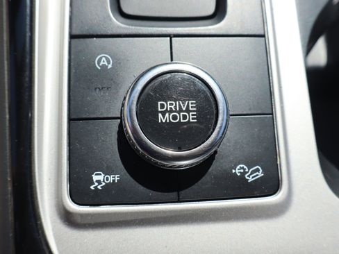 Used 2022 Ford Explorer ST w/ Equipment Group 401A AWD/4WD image 31