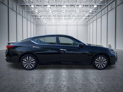 Certified 2025 Nissan Altima 2.5 SV
