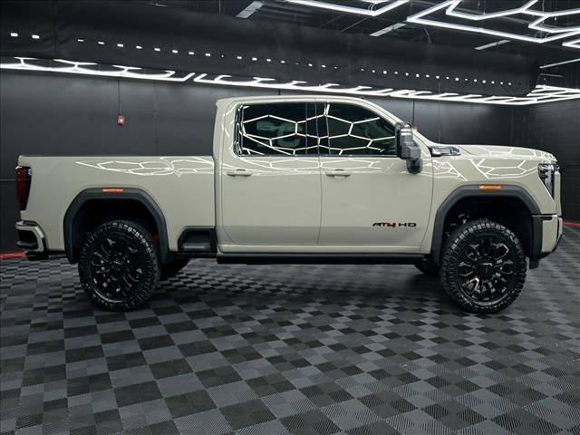 New 2026 GMC Sierra 2500 AT4 w/ AT4 Premium Plus Package AWD/4WD image 13