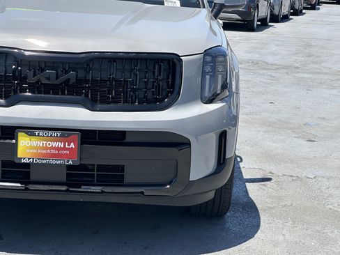 Certified 2025 Kia Telluride EX X-Line AWD/4WD image 12