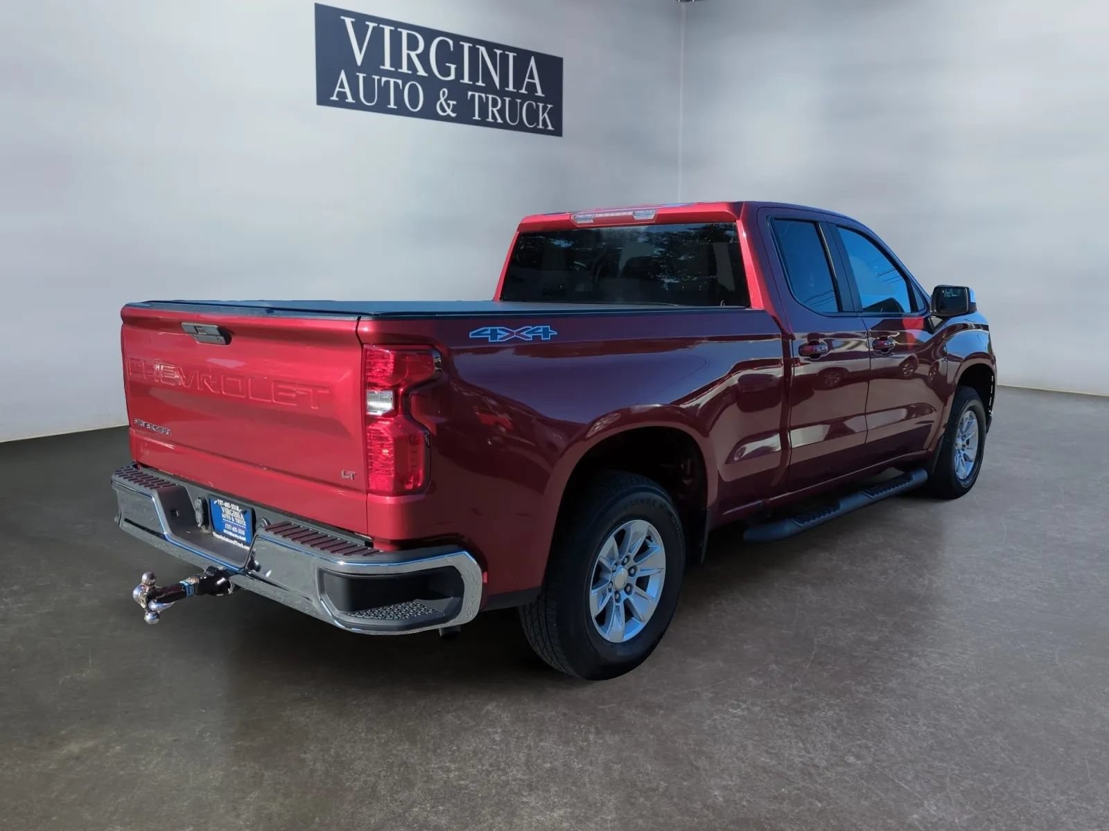 Used 2020 Chevrolet Silverado 1500 LT w/ All-Star Edition AWD/4WD image 10