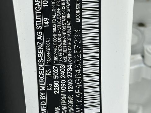 Certified 2025 Mercedes-Benz C 300 Sedan image 35