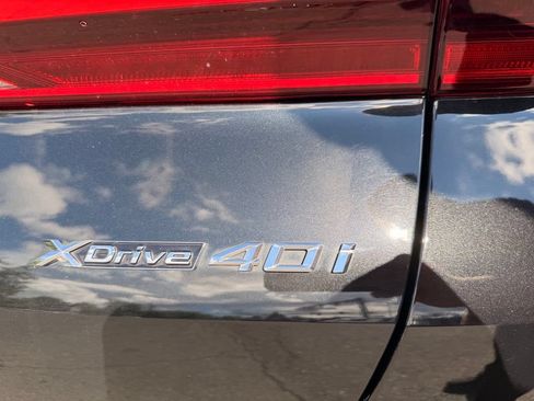 Used 2022 BMW X6 xDrive40i w/ M Sport Package AWD/4WD image 12