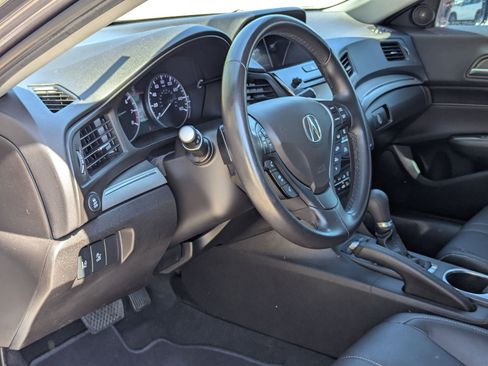 Used 2020 Acura ILX image 12