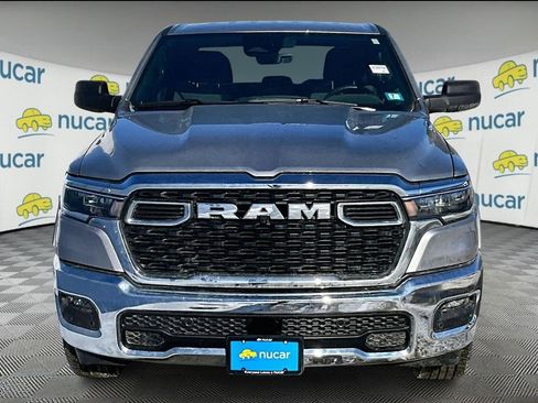 Used 2025 RAM 1500 Big Horn AWD/4WD image 2