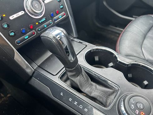 Used 2017 Ford Explorer Sport w/ Equipment Group 401A image 34