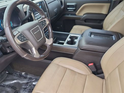 Used 2018 GMC Sierra 3500 Denali w/ Duramax Plus Package image 12