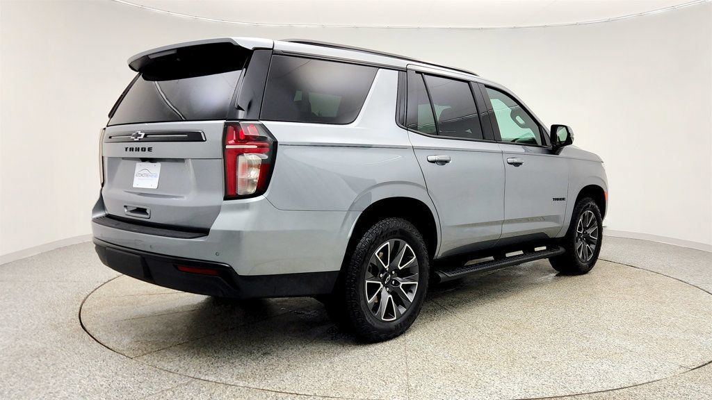 Used 2023 Chevrolet Tahoe Z71 w/ Luxury Package AWD/4WD image 5