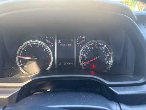 Used 2023 Toyota 4Runner Limited AWD/4WD image 10