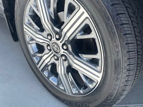 Used 2024 Toyota Sequoia Capstone AWD/4WD image 4